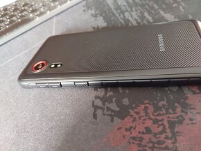 Odolný Samsung Xcover 5 s příslušenstvím - 15