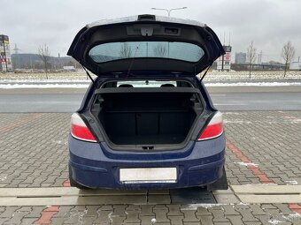 Opel Astra 1.7 CDTi 16V 74kw koup. ČR - 15