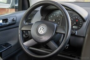 Volkswagen Polo 1.4 16V Comfortline - 15