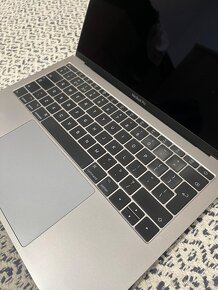 MacBook Pro 13.3 2017 A1708 - 15