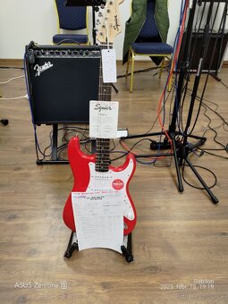 NOVÝ SQUIER SONIC STRATOCASTER HT- TORINO RED - 15