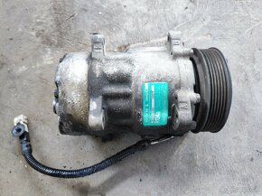 Rozpredám motor RHY 2.0 HDI - 15