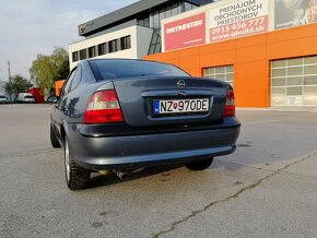 Opel Vectra B - 15