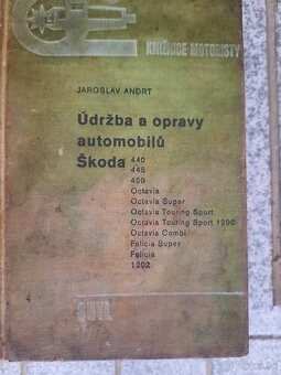 Návody knihy autoveterany skoda,Lada ,Liaz škoda 706 Rto - 15