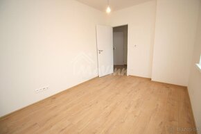 PREDAJ Novostavba v Štandarde Dvorec s pozem. 336m² - 15