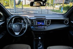 Toyota RAV4 2.5 Hybrid Selection 4x4 Odpočet DPH - 15