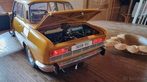 Tatra 603 De Agostiny 1:8 - 15