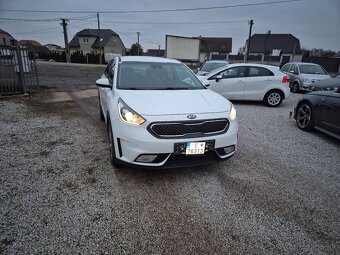 Kia niro - 15