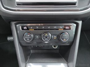 VW Tiguan DSG R Line LED WEBASTO HUD NAVI TAŽNÉ - 15