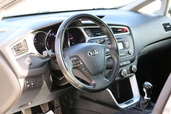 Kia CEED SW 1,6 GDi Slovakia X.Edition 1.majitel SR - 15