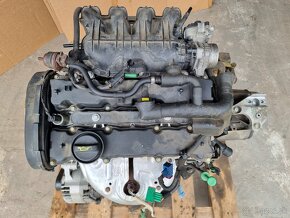 Peugeot 207 motor 1,4 benzin 65KW - 15