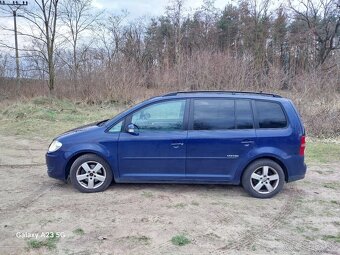 Predam volkswagen touran - 15