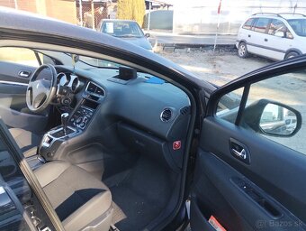 Peugeot 5008 1.6L e-HDi FAP STT Style - 15