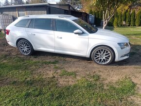 Predám 4x4 Škoda Superb 3 combi ročník 2016 DSG - 15