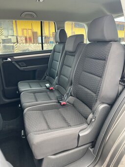 VOLKSWAGEN TOURAN 1,9TDi 77kW BXE 7 MIEST dovoz FR - 15