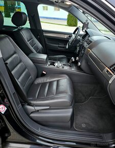 Volkswagen Touareg 3.0 TDI V6 Ťažné Xenóny - 15