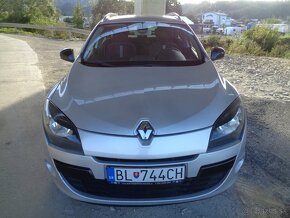 Renault Megane Grand Tour  2011  1.6 Benzin 81KW - 15