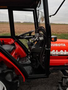 Japonský traktor KUBOTA GL 23 Diesel 3 válec, 23HP - 15