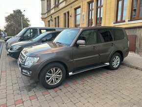 Mitsubishi Pajero MONTERO 147 KW - 15