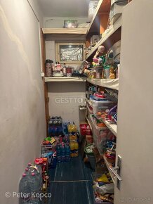 GESTTO | 5-IZBOVÝ RODINNÝ DOM | HOSTE | 619 m2 POZEMOK - 15