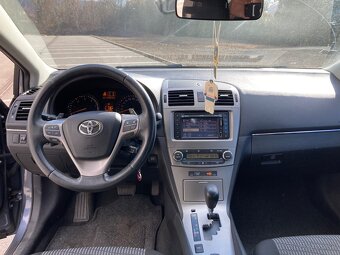 Toyota Avensis 2.2 DCat 110kw Automat - 15