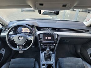 Volkswagen Passat Variant 2.0 TDI Highline  Virtual Cockpit - 15