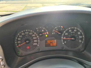 Fiat Panda 2008 1,1 benzín klíma 1. majiteľ SR 88505km - 15