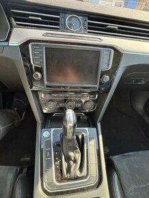 Volkswagen Passat 2.0 TDI BMT Highline DSG - 15