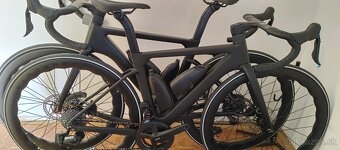 Kompletný karbónový cestný bicykel s elektronickou prehadzov - 15