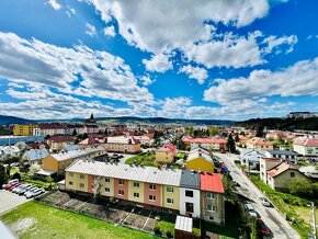 REZERVOVANÝ 3izbový byt s balkónom, ul. Slovenská 12, BJ - 15