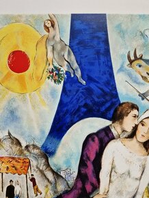 MARC CHAGALL- (Zľava)The Bride and Groom of the Eiffel..... - 15