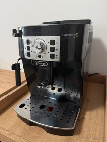 Delonghi magnifica S - 15