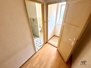 NA PREDAJ 2 IZBOVÝ BYT S BALKÓNOM V ŠIRŠOM CENTRE MESTA, 49M - 15