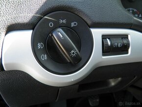 Škoda Octavia Combi 1.6 TDI CR DPF Elegance - 15
