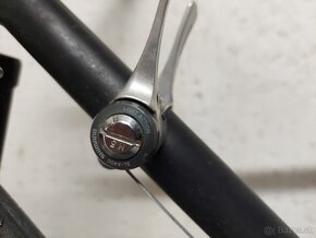 Cestný bicykel (Favorit) - komponenty shimano - 15