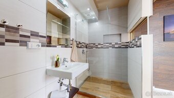 Luxurious Four Bedroom Penthouse near Bratislava | Exkluzívn - 15