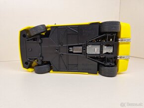 1:18 LAMBORGHINI DIABLO Ž - 15