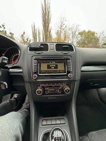 Volkswagen Golf 2.0 TDI 103kW - 15