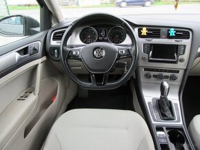 Volkswagen Golf Variant - 15