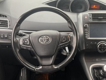 TOYOTA VERSO 1.8 (7míst) - 15