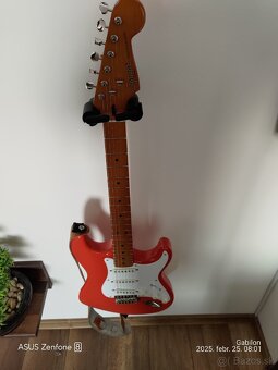 FENDER SQUIER CLASSIC VIBE 50 - 15