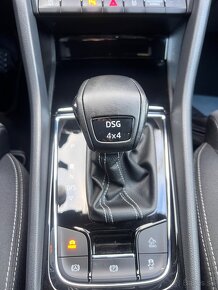 ŠKODA KAROQ 2.0TDI / DSG 4x4 SPORTLINE VIRTUAL - 15