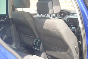 Volkswagen Passat Variant Business 2.0 TDI DSG R-LINE NAVI - 15