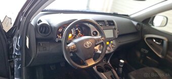 Toyota RAV4... 9/2011... 2.2 l ...2AD FTV - 15