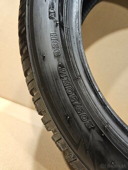 Špičkové zimné pneu Bridgestone - 205/50 r17 93H - 15