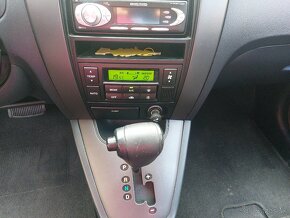 Hyundai Tucson 2.7i 4x4 AUTOMAT - 15