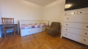 Prenájom ŠTÝLOVÝ, zariadený APARTMÁN s terasou v RD, samosta - 15