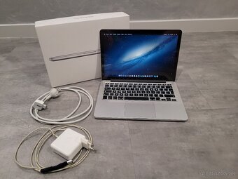 MacBook Pro 13,3" - 15