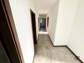 NOVOSTAVBA 4 IZB. RODINNÉHO DOMU, POZEMOK 430M2, LIPOVÁ ALEJ - 15