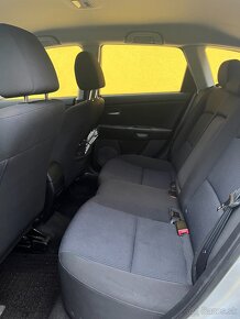 Mazda 3 2005 1.6 benzín 77kw - 15